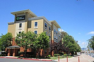 Furnished Studio – Oakland - Alameda