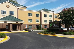 Furnished Studio – Annapolis - Womack Drive Apartments