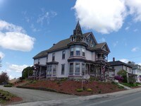 19 Lancaster Rd Apartments