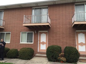 2139 Glenmount Ave Akron OH Apartments