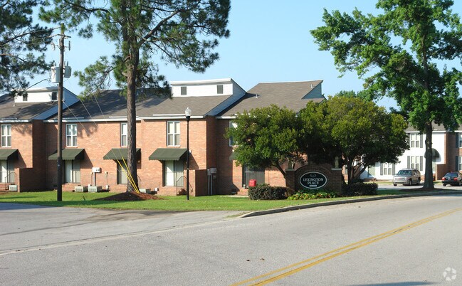 Lexington Place Apartments