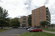 Twin Lake Towers Apartments