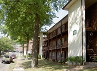 Maplewood Village Apartments