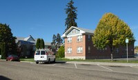 Colonial Apartments