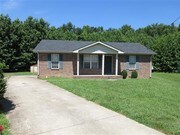 3 Bedroom Single-Family Home for Rent $750