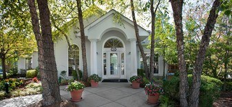 Dominion Middle Ridge Apartments