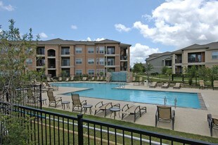 Villas at Riverpark West Apartments