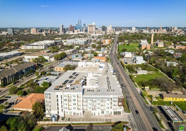 7East Apartments