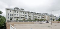 Paradise Harbor Apartments