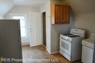 1 Bedroom Condo Unit for Rent $450