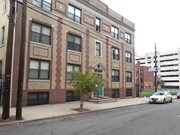 University Plaza Apartments