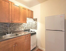 141-2 85th Rd Queens NY Apartments