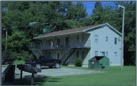1030 Ingram St Apartamentos