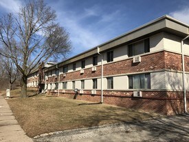 3535 N Main St Davenport IA Apartments