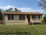 3 Bedroom Single-Family Home for Rent $700