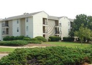 Pinnacle West Apartments