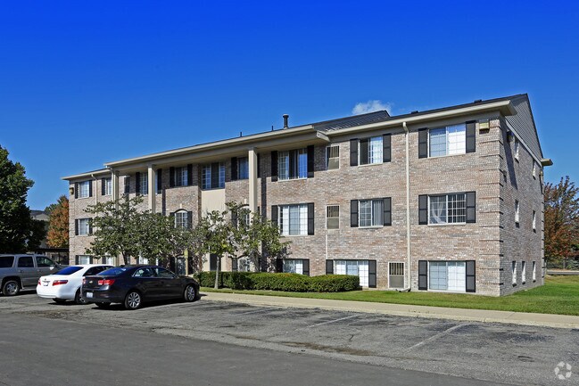 Club One of Auburn Hills Apartments