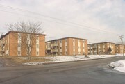 Granite Falls at Silver Lake Apartments