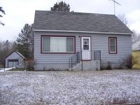 216 W Lake St Apartments