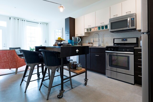 Corsair Apartments