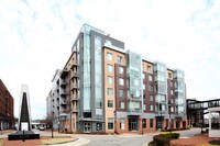East 51 at Rocketts Landing Apartments