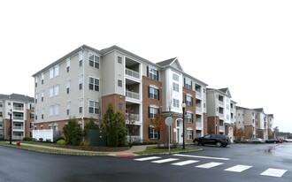 The Crossings at Hamilton Station Apartments