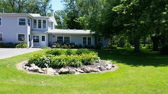 5365 Van Buren Bay Ct Dunkirk NY Apartments