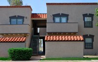 Las Rosas Apartamentos