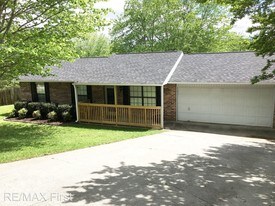 3 Bedroom Single-Family Home for Rent $1095
