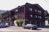 406 Maple St Apartments