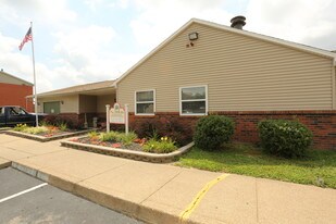 Arbors at Evansville Apartments