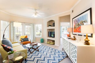 Saratoga Place Apartments