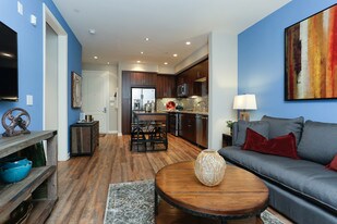 Tribeca Urban Apartments