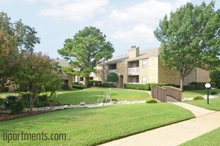 The Creek At Brookhollow Apartamentos