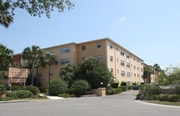 Scottish Towers II Apartments
