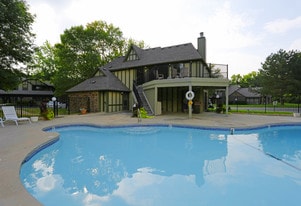 Waterford Place Apartments