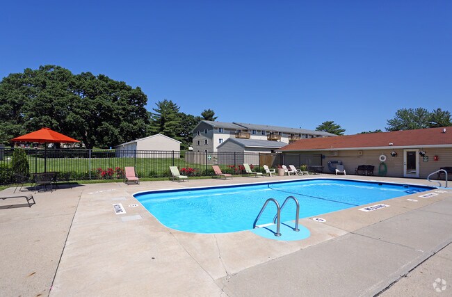 Evergreen Terrace Apartments