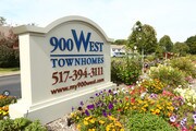 900 West Townhomes Apartments