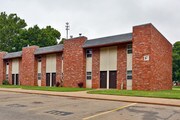 Cedar Oaks Apartments
