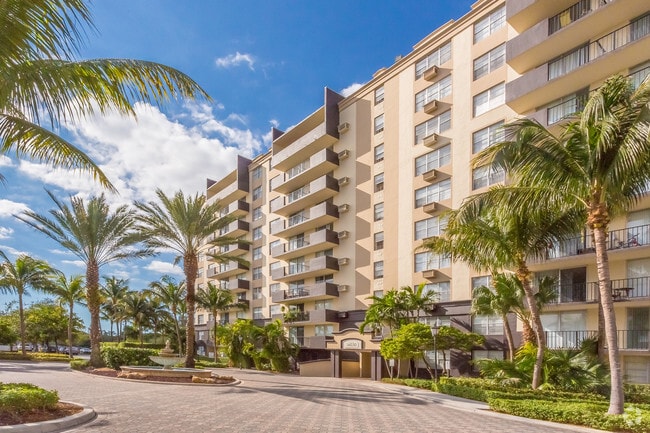 Aliro Apartments