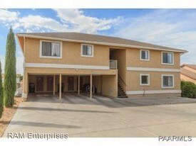 2 Bedroom Condo Unit for Rent $750