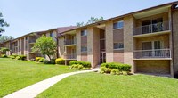 Barclay Square Apartments