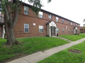 5609 Tompkins Ave Cincinnati OH Apartments