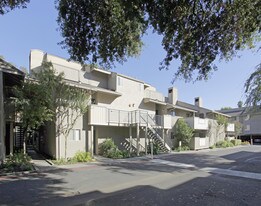 Sierra Regency Apartments