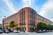 Thames Point Apartments