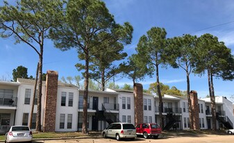 Serenity Apartments at Baton Rouge