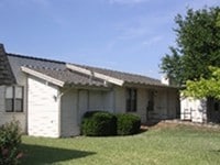 Lakeview Villas Apartments