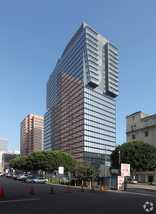 APEX. The One. Apartments