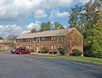 The Knolls Apartments