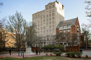 400 Walnut Apartments